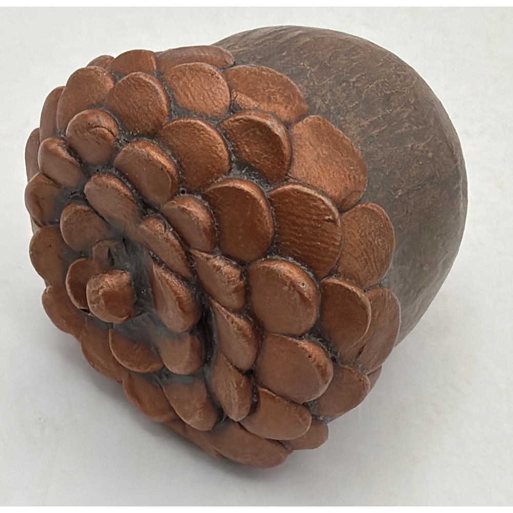 Isabel Bloom Acorn Fall Decor Paperweight 2.5 X 2 Inches 2010 Signed